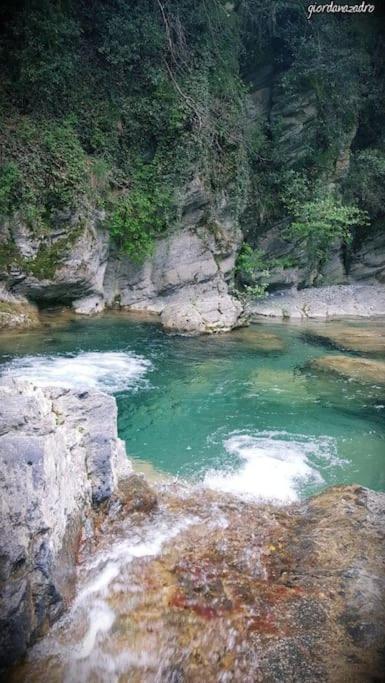 Appartamento Ca' Baci' Pigna Bagian luar foto